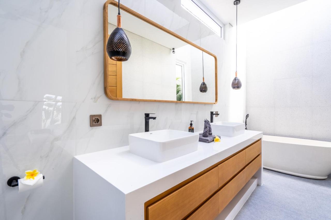 Casa Blanca Villa By Betterplace Uluwatu  Ngoại thất bức ảnh